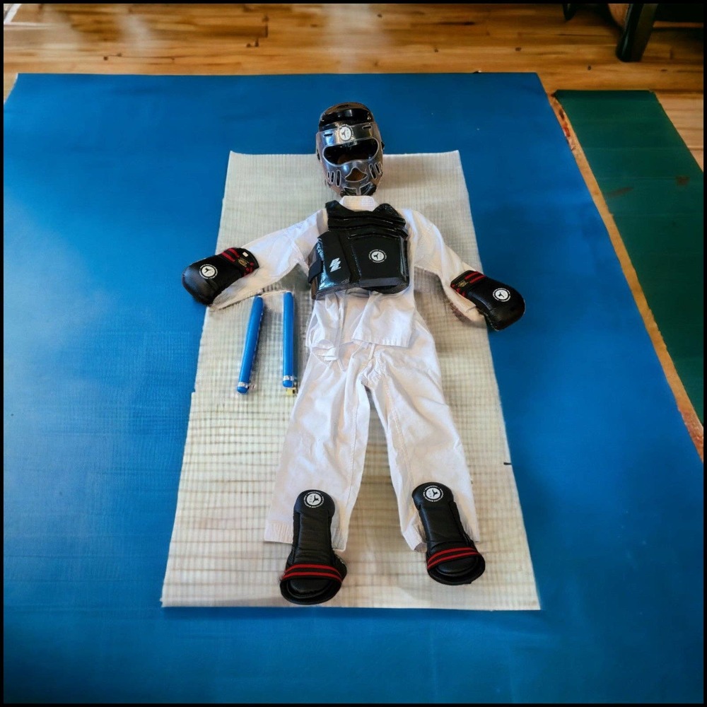 Juniors Tae kwon do sparring set with gym bag